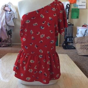 Red off should shirt